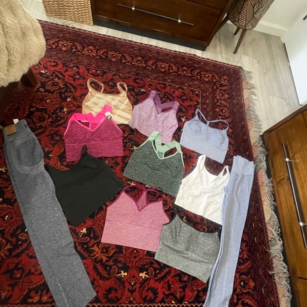 PINK Victoria's Secret Gray and Black Leggings